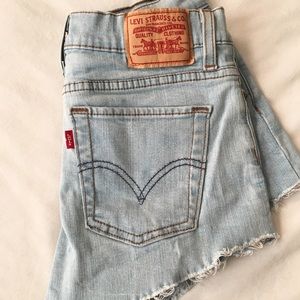 LEVI STRAUSS, LIGHT WASH DENIM